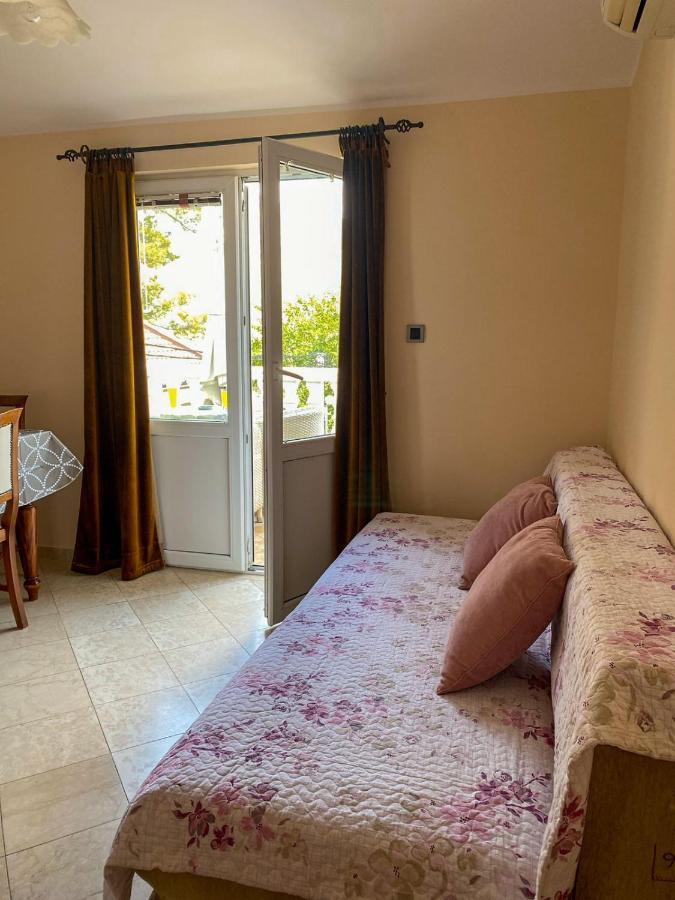 Lovely Apartment Jovan 3,With A View Of The Bay And Free Wi-Fi Kotor Exterior foto