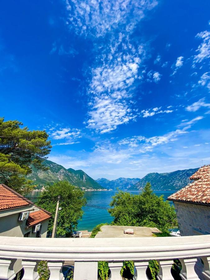 Lovely Apartment Jovan 3,With A View Of The Bay And Free Wi-Fi Kotor Exterior foto