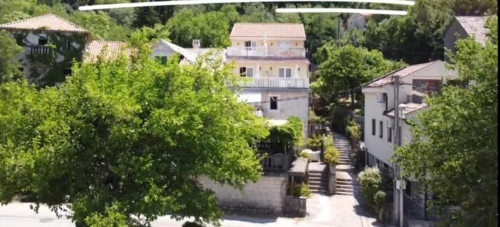 Lovely Apartment Jovan 3,With A View Of The Bay And Free Wi-Fi Kotor Exterior foto